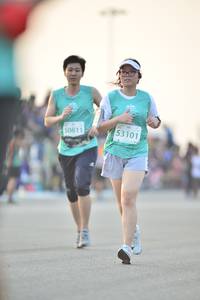 BIB: 53101, 50811
                            <button type="button" onclick="openModal(10521022)" class="btn btn-primary btn-sm float-right btn-popup" data-toggle="modal" data-target=".modal-high-quality">
                        <i class="fas fa-shopping-cart"></i> Add to Cart
                    </button>
                                            <button type="button" onclick="isThisMe(10521022, true)" class="btn btn-success btn-sm float-right btn-popup btn-isme hidden" data-toggle="tooltip" data-placement="bottom" title="นี่คือรูปของคุณใช่ไหม คลิกที่นี่เพื่อเอาเข้าอัลบั้ม">
                        <i class="fas fa-plus"></i> Add to album
                    </button>
                    <button type="button" onclick="isThisMe(10521022, false)" class="btn btn-warning btn-sm float-right btn-popup btn-isnotme hidden">
                        <i class="fas fa-ban"></i> Remove from album
                    </button>