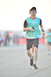 BIB: 51612
                            <button type="button" onclick="openModal(10520575)" class="btn btn-primary btn-sm float-right btn-popup" data-toggle="modal" data-target=".modal-high-quality">
                        <i class="fas fa-shopping-cart"></i> Add to Cart
                    </button>
                                            <button type="button" onclick="isThisMe(10520575, true)" class="btn btn-success btn-sm float-right btn-popup btn-isme hidden" data-toggle="tooltip" data-placement="bottom" title="นี่คือรูปของคุณใช่ไหม คลิกที่นี่เพื่อเอาเข้าอัลบั้ม">
                        <i class="fas fa-plus"></i> Add to album
                    </button>
                    <button type="button" onclick="isThisMe(10520575, false)" class="btn btn-warning btn-sm float-right btn-popup btn-isnotme hidden">
                        <i class="fas fa-ban"></i> Remove from album
                    </button>