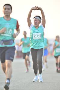 BIB: 52722
                            <button type="button" onclick="openModal(10520868)" class="btn btn-primary btn-sm float-right btn-popup" data-toggle="modal" data-target=".modal-high-quality">
                        <i class="fas fa-shopping-cart"></i> Add to Cart
                    </button>
                                            <button type="button" onclick="isThisMe(10520868, true)" class="btn btn-success btn-sm float-right btn-popup btn-isme hidden" data-toggle="tooltip" data-placement="bottom" title="นี่คือรูปของคุณใช่ไหม คลิกที่นี่เพื่อเอาเข้าอัลบั้ม">
                        <i class="fas fa-plus"></i> Add to album
                    </button>
                    <button type="button" onclick="isThisMe(10520868, false)" class="btn btn-warning btn-sm float-right btn-popup btn-isnotme hidden">
                        <i class="fas fa-ban"></i> Remove from album
                    </button>