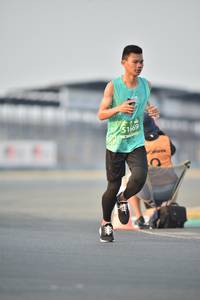 BIB: 51669
                            <button type="button" onclick="openModal(10520449)" class="btn btn-primary btn-sm float-right btn-popup" data-toggle="modal" data-target=".modal-high-quality">
                        <i class="fas fa-shopping-cart"></i> Add to Cart
                    </button>
                                            <button type="button" onclick="isThisMe(10520449, true)" class="btn btn-success btn-sm float-right btn-popup btn-isme hidden" data-toggle="tooltip" data-placement="bottom" title="นี่คือรูปของคุณใช่ไหม คลิกที่นี่เพื่อเอาเข้าอัลบั้ม">
                        <i class="fas fa-plus"></i> Add to album
                    </button>
                    <button type="button" onclick="isThisMe(10520449, false)" class="btn btn-warning btn-sm float-right btn-popup btn-isnotme hidden">
                        <i class="fas fa-ban"></i> Remove from album
                    </button>