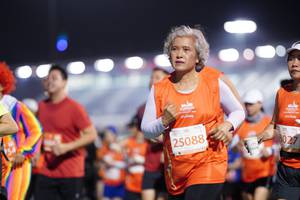 BIB: 750, 25088, 3027
                            <button type="button" onclick="openModal(10861179)" class="btn btn-primary btn-sm float-right btn-popup" data-toggle="modal" data-target=".modal-high-quality">
                        <i class="fas fa-shopping-cart"></i> Add to Cart
                    </button>
                                            <button type="button" onclick="isThisMe(10861179, true)" class="btn btn-success btn-sm float-right btn-popup btn-isme hidden" data-toggle="tooltip" data-placement="bottom" title="นี่คือรูปของคุณใช่ไหม คลิกที่นี่เพื่อเอาเข้าอัลบั้ม">
                        <i class="fas fa-plus"></i> Add to album
                    </button>
                    <button type="button" onclick="isThisMe(10861179, false)" class="btn btn-warning btn-sm float-right btn-popup btn-isnotme hidden">
                        <i class="fas fa-ban"></i> Remove from album
                    </button>