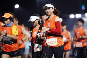 BIB: 2912, 24561, 015
                            <button type="button" onclick="openModal(10875525)" class="btn btn-primary btn-sm float-right btn-popup" data-toggle="modal" data-target=".modal-high-quality">
                        <i class="fas fa-shopping-cart"></i> Add to Cart
                    </button>
                                            <button type="button" onclick="isThisMe(10875525, true)" class="btn btn-success btn-sm float-right btn-popup btn-isme hidden" data-toggle="tooltip" data-placement="bottom" title="นี่คือรูปของคุณใช่ไหม คลิกที่นี่เพื่อเอาเข้าอัลบั้ม">
                        <i class="fas fa-plus"></i> Add to album
                    </button>
                    <button type="button" onclick="isThisMe(10875525, false)" class="btn btn-warning btn-sm float-right btn-popup btn-isnotme hidden">
                        <i class="fas fa-ban"></i> Remove from album
                    </button>