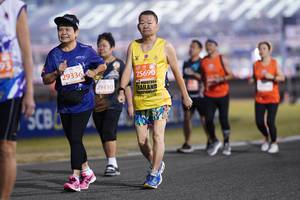 BIB: 25690, 29336, 29410
                            <button type="button" onclick="openModal(10895525)" class="btn btn-primary btn-sm float-right btn-popup" data-toggle="modal" data-target=".modal-high-quality">
                        <i class="fas fa-shopping-cart"></i> Add to Cart
                    </button>
                                            <button type="button" onclick="isThisMe(10895525, true)" class="btn btn-success btn-sm float-right btn-popup btn-isme hidden" data-toggle="tooltip" data-placement="bottom" title="นี่คือรูปของคุณใช่ไหม คลิกที่นี่เพื่อเอาเข้าอัลบั้ม">
                        <i class="fas fa-plus"></i> Add to album
                    </button>
                    <button type="button" onclick="isThisMe(10895525, false)" class="btn btn-warning btn-sm float-right btn-popup btn-isnotme hidden">
                        <i class="fas fa-ban"></i> Remove from album
                    </button>