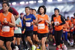 BIB: 8277, 28106, 29332
                            <button type="button" onclick="openModal(10850154)" class="btn btn-primary btn-sm float-right btn-popup" data-toggle="modal" data-target=".modal-high-quality">
                        <i class="fas fa-shopping-cart"></i> Add to Cart
                    </button>
                                            <button type="button" onclick="isThisMe(10850154, true)" class="btn btn-success btn-sm float-right btn-popup btn-isme hidden" data-toggle="tooltip" data-placement="bottom" title="นี่คือรูปของคุณใช่ไหม คลิกที่นี่เพื่อเอาเข้าอัลบั้ม">
                        <i class="fas fa-plus"></i> Add to album
                    </button>
                    <button type="button" onclick="isThisMe(10850154, false)" class="btn btn-warning btn-sm float-right btn-popup btn-isnotme hidden">
                        <i class="fas fa-ban"></i> Remove from album
                    </button>