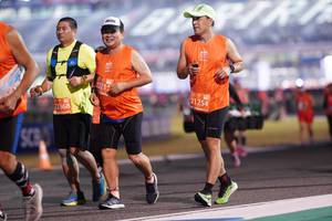 BIB: 221, 21254, 22368
                            <button type="button" onclick="openModal(10882375)" class="btn btn-primary btn-sm float-right btn-popup" data-toggle="modal" data-target=".modal-high-quality">
                        <i class="fas fa-shopping-cart"></i> Add to Cart
                    </button>
                                            <button type="button" onclick="isThisMe(10882375, true)" class="btn btn-success btn-sm float-right btn-popup btn-isme hidden" data-toggle="tooltip" data-placement="bottom" title="นี่คือรูปของคุณใช่ไหม คลิกที่นี่เพื่อเอาเข้าอัลบั้ม">
                        <i class="fas fa-plus"></i> Add to album
                    </button>
                    <button type="button" onclick="isThisMe(10882375, false)" class="btn btn-warning btn-sm float-right btn-popup btn-isnotme hidden">
                        <i class="fas fa-ban"></i> Remove from album
                    </button>