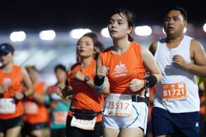 BIB: 81721, 23517
                            <button type="button" onclick="openModal(10846528)" class="btn btn-primary btn-sm float-right btn-popup" data-toggle="modal" data-target=".modal-high-quality">
                        <i class="fas fa-shopping-cart"></i> Add to Cart
                    </button>
                                            <button type="button" onclick="isThisMe(10846528, true)" class="btn btn-success btn-sm float-right btn-popup btn-isme hidden" data-toggle="tooltip" data-placement="bottom" title="นี่คือรูปของคุณใช่ไหม คลิกที่นี่เพื่อเอาเข้าอัลบั้ม">
                        <i class="fas fa-plus"></i> Add to album
                    </button>
                    <button type="button" onclick="isThisMe(10846528, false)" class="btn btn-warning btn-sm float-right btn-popup btn-isnotme hidden">
                        <i class="fas fa-ban"></i> Remove from album
                    </button>