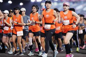 BIB: 4815, 101, 24158, 3606, 24745
                            <button type="button" onclick="openModal(10859199)" class="btn btn-primary btn-sm float-right btn-popup" data-toggle="modal" data-target=".modal-high-quality">
                        <i class="fas fa-shopping-cart"></i> Add to Cart
                    </button>
                                            <button type="button" onclick="isThisMe(10859199, true)" class="btn btn-success btn-sm float-right btn-popup btn-isme hidden" data-toggle="tooltip" data-placement="bottom" title="นี่คือรูปของคุณใช่ไหม คลิกที่นี่เพื่อเอาเข้าอัลบั้ม">
                        <i class="fas fa-plus"></i> Add to album
                    </button>
                    <button type="button" onclick="isThisMe(10859199, false)" class="btn btn-warning btn-sm float-right btn-popup btn-isnotme hidden">
                        <i class="fas fa-ban"></i> Remove from album
                    </button>