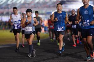 BIB: 40512, 40691, 42424, 46077
                            <button type="button" onclick="openModal(10802450)" class="btn btn-primary btn-sm float-right btn-popup" data-toggle="modal" data-target=".modal-high-quality">
                        <i class="fas fa-shopping-cart"></i> Add to Cart
                    </button>
                                            <button type="button" onclick="isThisMe(10802450, true)" class="btn btn-success btn-sm float-right btn-popup btn-isme hidden" data-toggle="tooltip" data-placement="bottom" title="นี่คือรูปของคุณใช่ไหม คลิกที่นี่เพื่อเอาเข้าอัลบั้ม">
                        <i class="fas fa-plus"></i> Add to album
                    </button>
                    <button type="button" onclick="isThisMe(10802450, false)" class="btn btn-warning btn-sm float-right btn-popup btn-isnotme hidden">
                        <i class="fas fa-ban"></i> Remove from album
                    </button>