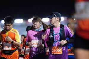 BIB: 24342, 25083, 21000
                            <button type="button" onclick="openModal(10846994)" class="btn btn-primary btn-sm float-right btn-popup" data-toggle="modal" data-target=".modal-high-quality">
                        <i class="fas fa-shopping-cart"></i> Add to Cart
                    </button>
                                            <button type="button" onclick="isThisMe(10846994, true)" class="btn btn-success btn-sm float-right btn-popup btn-isme hidden" data-toggle="tooltip" data-placement="bottom" title="นี่คือรูปของคุณใช่ไหม คลิกที่นี่เพื่อเอาเข้าอัลบั้ม">
                        <i class="fas fa-plus"></i> Add to album
                    </button>
                    <button type="button" onclick="isThisMe(10846994, false)" class="btn btn-warning btn-sm float-right btn-popup btn-isnotme hidden">
                        <i class="fas fa-ban"></i> Remove from album
                    </button>