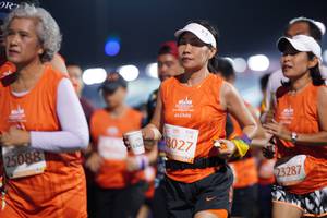 BIB: 3027, 25088, 23287
                            <button type="button" onclick="openModal(10861186)" class="btn btn-primary btn-sm float-right btn-popup" data-toggle="modal" data-target=".modal-high-quality">
                        <i class="fas fa-shopping-cart"></i> Add to Cart
                    </button>
                                            <button type="button" onclick="isThisMe(10861186, true)" class="btn btn-success btn-sm float-right btn-popup btn-isme hidden" data-toggle="tooltip" data-placement="bottom" title="นี่คือรูปของคุณใช่ไหม คลิกที่นี่เพื่อเอาเข้าอัลบั้ม">
                        <i class="fas fa-plus"></i> Add to album
                    </button>
                    <button type="button" onclick="isThisMe(10861186, false)" class="btn btn-warning btn-sm float-right btn-popup btn-isnotme hidden">
                        <i class="fas fa-ban"></i> Remove from album
                    </button>