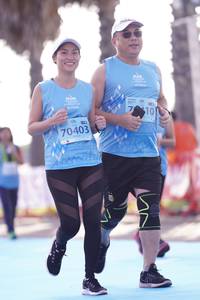 BIB: 70403
                            <button type="button" onclick="openModal(11151820)" class="btn btn-primary btn-sm float-right btn-popup" data-toggle="modal" data-target=".modal-high-quality">
                        <i class="fas fa-shopping-cart"></i> Add to Cart
                    </button>
                                            <button type="button" onclick="isThisMe(11151820, true)" class="btn btn-success btn-sm float-right btn-popup btn-isme hidden" data-toggle="tooltip" data-placement="bottom" title="นี่คือรูปของคุณใช่ไหม คลิกที่นี่เพื่อเอาเข้าอัลบั้ม">
                        <i class="fas fa-plus"></i> Add to album
                    </button>
                    <button type="button" onclick="isThisMe(11151820, false)" class="btn btn-warning btn-sm float-right btn-popup btn-isnotme hidden">
                        <i class="fas fa-ban"></i> Remove from album
                    </button>