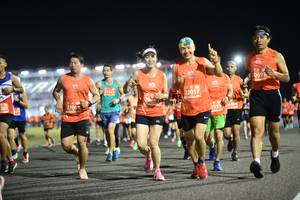BIB: 0693, 21361, 22017, 269, 27001, 09396404
                            <button type="button" onclick="openModal(11312182)" class="btn btn-primary btn-sm float-right btn-popup" data-toggle="modal" data-target=".modal-high-quality">
                        <i class="fas fa-shopping-cart"></i> Add to Cart
                    </button>
                                            <button type="button" onclick="isThisMe(11312182, true)" class="btn btn-success btn-sm float-right btn-popup btn-isme hidden" data-toggle="tooltip" data-placement="bottom" title="นี่คือรูปของคุณใช่ไหม คลิกที่นี่เพื่อเอาเข้าอัลบั้ม">
                        <i class="fas fa-plus"></i> Add to album
                    </button>
                    <button type="button" onclick="isThisMe(11312182, false)" class="btn btn-warning btn-sm float-right btn-popup btn-isnotme hidden">
                        <i class="fas fa-ban"></i> Remove from album
                    </button>