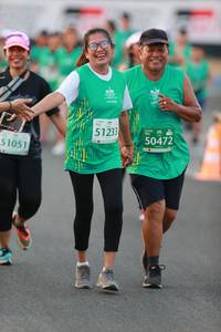 BIB: 51233, 50472, 51051
                            <button type="button" onclick="openModal(10500198)" class="btn btn-primary btn-sm float-right btn-popup" data-toggle="modal" data-target=".modal-high-quality">
                        <i class="fas fa-shopping-cart"></i> Add to Cart
                    </button>
                                            <button type="button" onclick="isThisMe(10500198, true)" class="btn btn-success btn-sm float-right btn-popup btn-isme hidden" data-toggle="tooltip" data-placement="bottom" title="นี่คือรูปของคุณใช่ไหม คลิกที่นี่เพื่อเอาเข้าอัลบั้ม">
                        <i class="fas fa-plus"></i> Add to album
                    </button>
                    <button type="button" onclick="isThisMe(10500198, false)" class="btn btn-warning btn-sm float-right btn-popup btn-isnotme hidden">
                        <i class="fas fa-ban"></i> Remove from album
                    </button>