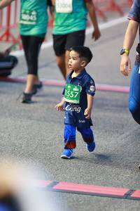 BIB: 53004, 0045, 1557
                            <button type="button" onclick="openModal(10503737)" class="btn btn-primary btn-sm float-right btn-popup" data-toggle="modal" data-target=".modal-high-quality">
                        <i class="fas fa-shopping-cart"></i> Add to Cart
                    </button>
                                            <button type="button" onclick="isThisMe(10503737, true)" class="btn btn-success btn-sm float-right btn-popup btn-isme hidden" data-toggle="tooltip" data-placement="bottom" title="นี่คือรูปของคุณใช่ไหม คลิกที่นี่เพื่อเอาเข้าอัลบั้ม">
                        <i class="fas fa-plus"></i> Add to album
                    </button>
                    <button type="button" onclick="isThisMe(10503737, false)" class="btn btn-warning btn-sm float-right btn-popup btn-isnotme hidden">
                        <i class="fas fa-ban"></i> Remove from album
                    </button>