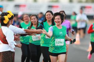BIB: 524, 52963
                            <button type="button" onclick="openModal(10501168)" class="btn btn-primary btn-sm float-right btn-popup" data-toggle="modal" data-target=".modal-high-quality">
                        <i class="fas fa-shopping-cart"></i> Add to Cart
                    </button>
                                            <button type="button" onclick="isThisMe(10501168, true)" class="btn btn-success btn-sm float-right btn-popup btn-isme hidden" data-toggle="tooltip" data-placement="bottom" title="นี่คือรูปของคุณใช่ไหม คลิกที่นี่เพื่อเอาเข้าอัลบั้ม">
                        <i class="fas fa-plus"></i> Add to album
                    </button>
                    <button type="button" onclick="isThisMe(10501168, false)" class="btn btn-warning btn-sm float-right btn-popup btn-isnotme hidden">
                        <i class="fas fa-ban"></i> Remove from album
                    </button>