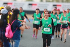 BIB: 50911
                            <button type="button" onclick="openModal(10499929)" class="btn btn-primary btn-sm float-right btn-popup" data-toggle="modal" data-target=".modal-high-quality">
                        <i class="fas fa-shopping-cart"></i> Add to Cart
                    </button>
                                            <button type="button" onclick="isThisMe(10499929, true)" class="btn btn-success btn-sm float-right btn-popup btn-isme hidden" data-toggle="tooltip" data-placement="bottom" title="นี่คือรูปของคุณใช่ไหม คลิกที่นี่เพื่อเอาเข้าอัลบั้ม">
                        <i class="fas fa-plus"></i> Add to album
                    </button>
                    <button type="button" onclick="isThisMe(10499929, false)" class="btn btn-warning btn-sm float-right btn-popup btn-isnotme hidden">
                        <i class="fas fa-ban"></i> Remove from album
                    </button>