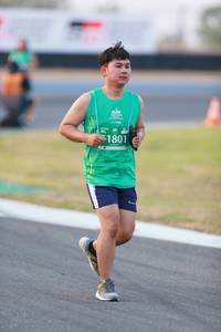 BIB: 1801
                            <button type="button" onclick="openModal(10499395)" class="btn btn-primary btn-sm float-right btn-popup" data-toggle="modal" data-target=".modal-high-quality">
                        <i class="fas fa-shopping-cart"></i> Add to Cart
                    </button>
                                            <button type="button" onclick="isThisMe(10499395, true)" class="btn btn-success btn-sm float-right btn-popup btn-isme hidden" data-toggle="tooltip" data-placement="bottom" title="นี่คือรูปของคุณใช่ไหม คลิกที่นี่เพื่อเอาเข้าอัลบั้ม">
                        <i class="fas fa-plus"></i> Add to album
                    </button>
                    <button type="button" onclick="isThisMe(10499395, false)" class="btn btn-warning btn-sm float-right btn-popup btn-isnotme hidden">
                        <i class="fas fa-ban"></i> Remove from album
                    </button>