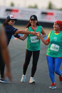 BIB: 50708, 53198
                            <button type="button" onclick="openModal(10497146)" class="btn btn-primary btn-sm float-right btn-popup" data-toggle="modal" data-target=".modal-high-quality">
                        <i class="fas fa-shopping-cart"></i> Add to Cart
                    </button>
                                            <button type="button" onclick="isThisMe(10497146, true)" class="btn btn-success btn-sm float-right btn-popup btn-isme hidden" data-toggle="tooltip" data-placement="bottom" title="นี่คือรูปของคุณใช่ไหม คลิกที่นี่เพื่อเอาเข้าอัลบั้ม">
                        <i class="fas fa-plus"></i> Add to album
                    </button>
                    <button type="button" onclick="isThisMe(10497146, false)" class="btn btn-warning btn-sm float-right btn-popup btn-isnotme hidden">
                        <i class="fas fa-ban"></i> Remove from album
                    </button>