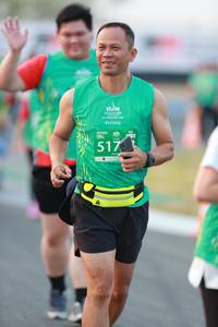 BIB: 517
                            <button type="button" onclick="openModal(10500982)" class="btn btn-primary btn-sm float-right btn-popup" data-toggle="modal" data-target=".modal-high-quality">
                        <i class="fas fa-shopping-cart"></i> Add to Cart
                    </button>
                                            <button type="button" onclick="isThisMe(10500982, true)" class="btn btn-success btn-sm float-right btn-popup btn-isme hidden" data-toggle="tooltip" data-placement="bottom" title="นี่คือรูปของคุณใช่ไหม คลิกที่นี่เพื่อเอาเข้าอัลบั้ม">
                        <i class="fas fa-plus"></i> Add to album
                    </button>
                    <button type="button" onclick="isThisMe(10500982, false)" class="btn btn-warning btn-sm float-right btn-popup btn-isnotme hidden">
                        <i class="fas fa-ban"></i> Remove from album
                    </button>