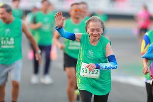 BIB: 1709, 122
                            <button type="button" onclick="openModal(10500903)" class="btn btn-primary btn-sm float-right btn-popup" data-toggle="modal" data-target=".modal-high-quality">
                        <i class="fas fa-shopping-cart"></i> Add to Cart
                    </button>
                                            <button type="button" onclick="isThisMe(10500903, true)" class="btn btn-success btn-sm float-right btn-popup btn-isme hidden" data-toggle="tooltip" data-placement="bottom" title="นี่คือรูปของคุณใช่ไหม คลิกที่นี่เพื่อเอาเข้าอัลบั้ม">
                        <i class="fas fa-plus"></i> Add to album
                    </button>
                    <button type="button" onclick="isThisMe(10500903, false)" class="btn btn-warning btn-sm float-right btn-popup btn-isnotme hidden">
                        <i class="fas fa-ban"></i> Remove from album
                    </button>