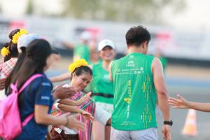 BIB: 554
                            <button type="button" onclick="openModal(10498504)" class="btn btn-primary btn-sm float-right btn-popup" data-toggle="modal" data-target=".modal-high-quality">
                        <i class="fas fa-shopping-cart"></i> Add to Cart
                    </button>
                                            <button type="button" onclick="isThisMe(10498504, true)" class="btn btn-success btn-sm float-right btn-popup btn-isme hidden" data-toggle="tooltip" data-placement="bottom" title="นี่คือรูปของคุณใช่ไหม คลิกที่นี่เพื่อเอาเข้าอัลบั้ม">
                        <i class="fas fa-plus"></i> Add to album
                    </button>
                    <button type="button" onclick="isThisMe(10498504, false)" class="btn btn-warning btn-sm float-right btn-popup btn-isnotme hidden">
                        <i class="fas fa-ban"></i> Remove from album
                    </button>