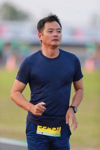 BIB: 
                            <button type="button" onclick="openModal(10500616)" class="btn btn-primary btn-sm float-right btn-popup" data-toggle="modal" data-target=".modal-high-quality">
                        <i class="fas fa-shopping-cart"></i> Add to Cart
                    </button>
                                            <button type="button" onclick="isThisMe(10500616, true)" class="btn btn-success btn-sm float-right btn-popup btn-isme hidden" data-toggle="tooltip" data-placement="bottom" title="นี่คือรูปของคุณใช่ไหม คลิกที่นี่เพื่อเอาเข้าอัลบั้ม">
                        <i class="fas fa-plus"></i> Add to album
                    </button>
                    <button type="button" onclick="isThisMe(10500616, false)" class="btn btn-warning btn-sm float-right btn-popup btn-isnotme hidden">
                        <i class="fas fa-ban"></i> Remove from album
                    </button>