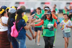 BIB: 52280
                            <button type="button" onclick="openModal(10499766)" class="btn btn-primary btn-sm float-right btn-popup" data-toggle="modal" data-target=".modal-high-quality">
                        <i class="fas fa-shopping-cart"></i> Add to Cart
                    </button>
                                            <button type="button" onclick="isThisMe(10499766, true)" class="btn btn-success btn-sm float-right btn-popup btn-isme hidden" data-toggle="tooltip" data-placement="bottom" title="นี่คือรูปของคุณใช่ไหม คลิกที่นี่เพื่อเอาเข้าอัลบั้ม">
                        <i class="fas fa-plus"></i> Add to album
                    </button>
                    <button type="button" onclick="isThisMe(10499766, false)" class="btn btn-warning btn-sm float-right btn-popup btn-isnotme hidden">
                        <i class="fas fa-ban"></i> Remove from album
                    </button>