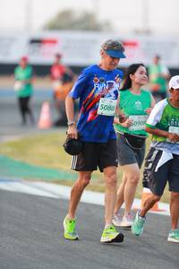 BIB: 5080, 50908
                            <button type="button" onclick="openModal(10499460)" class="btn btn-primary btn-sm float-right btn-popup" data-toggle="modal" data-target=".modal-high-quality">
                        <i class="fas fa-shopping-cart"></i> Add to Cart
                    </button>
                                            <button type="button" onclick="isThisMe(10499460, true)" class="btn btn-success btn-sm float-right btn-popup btn-isme hidden" data-toggle="tooltip" data-placement="bottom" title="นี่คือรูปของคุณใช่ไหม คลิกที่นี่เพื่อเอาเข้าอัลบั้ม">
                        <i class="fas fa-plus"></i> Add to album
                    </button>
                    <button type="button" onclick="isThisMe(10499460, false)" class="btn btn-warning btn-sm float-right btn-popup btn-isnotme hidden">
                        <i class="fas fa-ban"></i> Remove from album
                    </button>