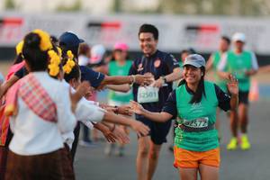 BIB: 52501, 2572
                            <button type="button" onclick="openModal(10497640)" class="btn btn-primary btn-sm float-right btn-popup" data-toggle="modal" data-target=".modal-high-quality">
                        <i class="fas fa-shopping-cart"></i> Add to Cart
                    </button>
                                            <button type="button" onclick="isThisMe(10497640, true)" class="btn btn-success btn-sm float-right btn-popup btn-isme hidden" data-toggle="tooltip" data-placement="bottom" title="นี่คือรูปของคุณใช่ไหม คลิกที่นี่เพื่อเอาเข้าอัลบั้ม">
                        <i class="fas fa-plus"></i> Add to album
                    </button>
                    <button type="button" onclick="isThisMe(10497640, false)" class="btn btn-warning btn-sm float-right btn-popup btn-isnotme hidden">
                        <i class="fas fa-ban"></i> Remove from album
                    </button>