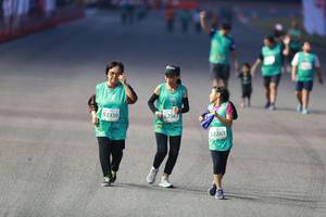 BIB: 53330, 52567, 52261
                            <button type="button" onclick="openModal(10504466)" class="btn btn-primary btn-sm float-right btn-popup" data-toggle="modal" data-target=".modal-high-quality">
                        <i class="fas fa-shopping-cart"></i> Add to Cart
                    </button>
                                            <button type="button" onclick="isThisMe(10504466, true)" class="btn btn-success btn-sm float-right btn-popup btn-isme hidden" data-toggle="tooltip" data-placement="bottom" title="นี่คือรูปของคุณใช่ไหม คลิกที่นี่เพื่อเอาเข้าอัลบั้ม">
                        <i class="fas fa-plus"></i> Add to album
                    </button>
                    <button type="button" onclick="isThisMe(10504466, false)" class="btn btn-warning btn-sm float-right btn-popup btn-isnotme hidden">
                        <i class="fas fa-ban"></i> Remove from album
                    </button>