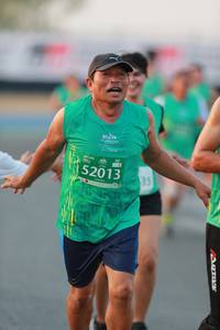 BIB: 52013
                            <button type="button" onclick="openModal(10498125)" class="btn btn-primary btn-sm float-right btn-popup" data-toggle="modal" data-target=".modal-high-quality">
                        <i class="fas fa-shopping-cart"></i> Add to Cart
                    </button>
                                            <button type="button" onclick="isThisMe(10498125, true)" class="btn btn-success btn-sm float-right btn-popup btn-isme hidden" data-toggle="tooltip" data-placement="bottom" title="นี่คือรูปของคุณใช่ไหม คลิกที่นี่เพื่อเอาเข้าอัลบั้ม">
                        <i class="fas fa-plus"></i> Add to album
                    </button>
                    <button type="button" onclick="isThisMe(10498125, false)" class="btn btn-warning btn-sm float-right btn-popup btn-isnotme hidden">
                        <i class="fas fa-ban"></i> Remove from album
                    </button>