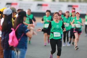 BIB: 50911
                            <button type="button" onclick="openModal(10499919)" class="btn btn-primary btn-sm float-right btn-popup" data-toggle="modal" data-target=".modal-high-quality">
                        <i class="fas fa-shopping-cart"></i> Add to Cart
                    </button>
                                            <button type="button" onclick="isThisMe(10499919, true)" class="btn btn-success btn-sm float-right btn-popup btn-isme hidden" data-toggle="tooltip" data-placement="bottom" title="นี่คือรูปของคุณใช่ไหม คลิกที่นี่เพื่อเอาเข้าอัลบั้ม">
                        <i class="fas fa-plus"></i> Add to album
                    </button>
                    <button type="button" onclick="isThisMe(10499919, false)" class="btn btn-warning btn-sm float-right btn-popup btn-isnotme hidden">
                        <i class="fas fa-ban"></i> Remove from album
                    </button>