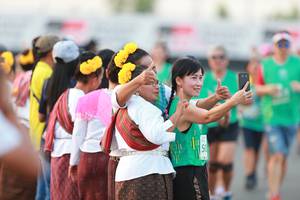 BIB: 
                            <button type="button" onclick="openModal(10500936)" class="btn btn-primary btn-sm float-right btn-popup" data-toggle="modal" data-target=".modal-high-quality">
                        <i class="fas fa-shopping-cart"></i> Add to Cart
                    </button>
                                            <button type="button" onclick="isThisMe(10500936, true)" class="btn btn-success btn-sm float-right btn-popup btn-isme hidden" data-toggle="tooltip" data-placement="bottom" title="นี่คือรูปของคุณใช่ไหม คลิกที่นี่เพื่อเอาเข้าอัลบั้ม">
                        <i class="fas fa-plus"></i> Add to album
                    </button>
                    <button type="button" onclick="isThisMe(10500936, false)" class="btn btn-warning btn-sm float-right btn-popup btn-isnotme hidden">
                        <i class="fas fa-ban"></i> Remove from album
                    </button>