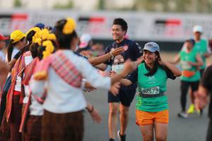 BIB: 2572
                            <button type="button" onclick="openModal(10497634)" class="btn btn-primary btn-sm float-right btn-popup" data-toggle="modal" data-target=".modal-high-quality">
                        <i class="fas fa-shopping-cart"></i> Add to Cart
                    </button>
                                            <button type="button" onclick="isThisMe(10497634, true)" class="btn btn-success btn-sm float-right btn-popup btn-isme hidden" data-toggle="tooltip" data-placement="bottom" title="นี่คือรูปของคุณใช่ไหม คลิกที่นี่เพื่อเอาเข้าอัลบั้ม">
                        <i class="fas fa-plus"></i> Add to album
                    </button>
                    <button type="button" onclick="isThisMe(10497634, false)" class="btn btn-warning btn-sm float-right btn-popup btn-isnotme hidden">
                        <i class="fas fa-ban"></i> Remove from album
                    </button>