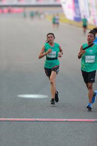 BIB: 0930, 52994
                            <button type="button" onclick="openModal(10496723)" class="btn btn-primary btn-sm float-right btn-popup" data-toggle="modal" data-target=".modal-high-quality">
                        <i class="fas fa-shopping-cart"></i> Add to Cart
                    </button>
                                            <button type="button" onclick="isThisMe(10496723, true)" class="btn btn-success btn-sm float-right btn-popup btn-isme hidden" data-toggle="tooltip" data-placement="bottom" title="นี่คือรูปของคุณใช่ไหม คลิกที่นี่เพื่อเอาเข้าอัลบั้ม">
                        <i class="fas fa-plus"></i> Add to album
                    </button>
                    <button type="button" onclick="isThisMe(10496723, false)" class="btn btn-warning btn-sm float-right btn-popup btn-isnotme hidden">
                        <i class="fas fa-ban"></i> Remove from album
                    </button>