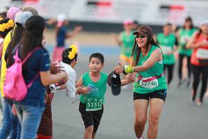 BIB: 52746, 51512
                            <button type="button" onclick="openModal(10499721)" class="btn btn-primary btn-sm float-right btn-popup" data-toggle="modal" data-target=".modal-high-quality">
                        <i class="fas fa-shopping-cart"></i> Add to Cart
                    </button>
                                            <button type="button" onclick="isThisMe(10499721, true)" class="btn btn-success btn-sm float-right btn-popup btn-isme hidden" data-toggle="tooltip" data-placement="bottom" title="นี่คือรูปของคุณใช่ไหม คลิกที่นี่เพื่อเอาเข้าอัลบั้ม">
                        <i class="fas fa-plus"></i> Add to album
                    </button>
                    <button type="button" onclick="isThisMe(10499721, false)" class="btn btn-warning btn-sm float-right btn-popup btn-isnotme hidden">
                        <i class="fas fa-ban"></i> Remove from album
                    </button>