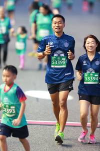 BIB: 53399, 53394, 3393
                            <button type="button" onclick="openModal(10503698)" class="btn btn-primary btn-sm float-right btn-popup" data-toggle="modal" data-target=".modal-high-quality">
                        <i class="fas fa-shopping-cart"></i> Add to Cart
                    </button>
                                            <button type="button" onclick="isThisMe(10503698, true)" class="btn btn-success btn-sm float-right btn-popup btn-isme hidden" data-toggle="tooltip" data-placement="bottom" title="นี่คือรูปของคุณใช่ไหม คลิกที่นี่เพื่อเอาเข้าอัลบั้ม">
                        <i class="fas fa-plus"></i> Add to album
                    </button>
                    <button type="button" onclick="isThisMe(10503698, false)" class="btn btn-warning btn-sm float-right btn-popup btn-isnotme hidden">
                        <i class="fas fa-ban"></i> Remove from album
                    </button>
