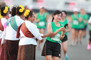 BIB: 0700
                            <button type="button" onclick="openModal(10500917)" class="btn btn-primary btn-sm float-right btn-popup" data-toggle="modal" data-target=".modal-high-quality">
                        <i class="fas fa-shopping-cart"></i> Add to Cart
                    </button>
                                            <button type="button" onclick="isThisMe(10500917, true)" class="btn btn-success btn-sm float-right btn-popup btn-isme hidden" data-toggle="tooltip" data-placement="bottom" title="นี่คือรูปของคุณใช่ไหม คลิกที่นี่เพื่อเอาเข้าอัลบั้ม">
                        <i class="fas fa-plus"></i> Add to album
                    </button>
                    <button type="button" onclick="isThisMe(10500917, false)" class="btn btn-warning btn-sm float-right btn-popup btn-isnotme hidden">
                        <i class="fas fa-ban"></i> Remove from album
                    </button>