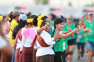 BIB: 
                            <button type="button" onclick="openModal(10500935)" class="btn btn-primary btn-sm float-right btn-popup" data-toggle="modal" data-target=".modal-high-quality">
                        <i class="fas fa-shopping-cart"></i> Add to Cart
                    </button>
                                            <button type="button" onclick="isThisMe(10500935, true)" class="btn btn-success btn-sm float-right btn-popup btn-isme hidden" data-toggle="tooltip" data-placement="bottom" title="นี่คือรูปของคุณใช่ไหม คลิกที่นี่เพื่อเอาเข้าอัลบั้ม">
                        <i class="fas fa-plus"></i> Add to album
                    </button>
                    <button type="button" onclick="isThisMe(10500935, false)" class="btn btn-warning btn-sm float-right btn-popup btn-isnotme hidden">
                        <i class="fas fa-ban"></i> Remove from album
                    </button>