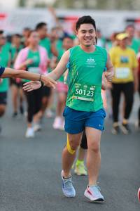 BIB: 50123, 
                            <button type="button" onclick="openModal(10500364)" class="btn btn-primary btn-sm float-right btn-popup" data-toggle="modal" data-target=".modal-high-quality">
                        <i class="fas fa-shopping-cart"></i> Add to Cart
                    </button>
                                            <button type="button" onclick="isThisMe(10500364, true)" class="btn btn-success btn-sm float-right btn-popup btn-isme hidden" data-toggle="tooltip" data-placement="bottom" title="นี่คือรูปของคุณใช่ไหม คลิกที่นี่เพื่อเอาเข้าอัลบั้ม">
                        <i class="fas fa-plus"></i> Add to album
                    </button>
                    <button type="button" onclick="isThisMe(10500364, false)" class="btn btn-warning btn-sm float-right btn-popup btn-isnotme hidden">
                        <i class="fas fa-ban"></i> Remove from album
                    </button>