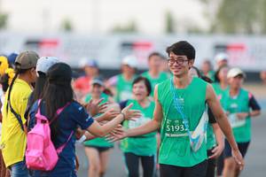 BIB: 5193
                            <button type="button" onclick="openModal(10499857)" class="btn btn-primary btn-sm float-right btn-popup" data-toggle="modal" data-target=".modal-high-quality">
                        <i class="fas fa-shopping-cart"></i> Add to Cart
                    </button>
                                            <button type="button" onclick="isThisMe(10499857, true)" class="btn btn-success btn-sm float-right btn-popup btn-isme hidden" data-toggle="tooltip" data-placement="bottom" title="นี่คือรูปของคุณใช่ไหม คลิกที่นี่เพื่อเอาเข้าอัลบั้ม">
                        <i class="fas fa-plus"></i> Add to album
                    </button>
                    <button type="button" onclick="isThisMe(10499857, false)" class="btn btn-warning btn-sm float-right btn-popup btn-isnotme hidden">
                        <i class="fas fa-ban"></i> Remove from album
                    </button>