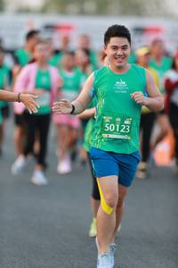 BIB: 50123, 
                            <button type="button" onclick="openModal(10500372)" class="btn btn-primary btn-sm float-right btn-popup" data-toggle="modal" data-target=".modal-high-quality">
                        <i class="fas fa-shopping-cart"></i> Add to Cart
                    </button>
                                            <button type="button" onclick="isThisMe(10500372, true)" class="btn btn-success btn-sm float-right btn-popup btn-isme hidden" data-toggle="tooltip" data-placement="bottom" title="นี่คือรูปของคุณใช่ไหม คลิกที่นี่เพื่อเอาเข้าอัลบั้ม">
                        <i class="fas fa-plus"></i> Add to album
                    </button>
                    <button type="button" onclick="isThisMe(10500372, false)" class="btn btn-warning btn-sm float-right btn-popup btn-isnotme hidden">
                        <i class="fas fa-ban"></i> Remove from album
                    </button>