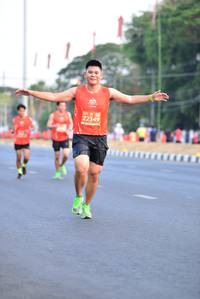 BIB: 22349
                            <button type="button" onclick="openModal(11913336)" class="btn btn-primary btn-sm float-right btn-popup" data-toggle="modal" data-target=".modal-high-quality">
                        <i class="fas fa-shopping-cart"></i> Add to Cart
                    </button>
                                            <button type="button" onclick="isThisMe(11913336, true)" class="btn btn-success btn-sm float-right btn-popup btn-isme hidden" data-toggle="tooltip" data-placement="bottom" title="นี่คือรูปของคุณใช่ไหม คลิกที่นี่เพื่อเอาเข้าอัลบั้ม">
                        <i class="fas fa-plus"></i> Add to album
                    </button>
                    <button type="button" onclick="isThisMe(11913336, false)" class="btn btn-warning btn-sm float-right btn-popup btn-isnotme hidden">
                        <i class="fas fa-ban"></i> Remove from album
                    </button>
