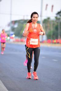 BIB: 28859
                            <button type="button" onclick="openModal(11906515)" class="btn btn-primary btn-sm float-right btn-popup" data-toggle="modal" data-target=".modal-high-quality">
                        <i class="fas fa-shopping-cart"></i> Add to Cart
                    </button>
                                            <button type="button" onclick="isThisMe(11906515, true)" class="btn btn-success btn-sm float-right btn-popup btn-isme hidden" data-toggle="tooltip" data-placement="bottom" title="นี่คือรูปของคุณใช่ไหม คลิกที่นี่เพื่อเอาเข้าอัลบั้ม">
                        <i class="fas fa-plus"></i> Add to album
                    </button>
                    <button type="button" onclick="isThisMe(11906515, false)" class="btn btn-warning btn-sm float-right btn-popup btn-isnotme hidden">
                        <i class="fas fa-ban"></i> Remove from album
                    </button>