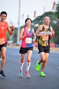 BIB: 20946, 23815, 5771
                            <button type="button" onclick="openModal(11908571)" class="btn btn-primary btn-sm float-right btn-popup" data-toggle="modal" data-target=".modal-high-quality">
                        <i class="fas fa-shopping-cart"></i> Add to Cart
                    </button>
                                            <button type="button" onclick="isThisMe(11908571, true)" class="btn btn-success btn-sm float-right btn-popup btn-isme hidden" data-toggle="tooltip" data-placement="bottom" title="นี่คือรูปของคุณใช่ไหม คลิกที่นี่เพื่อเอาเข้าอัลบั้ม">
                        <i class="fas fa-plus"></i> Add to album
                    </button>
                    <button type="button" onclick="isThisMe(11908571, false)" class="btn btn-warning btn-sm float-right btn-popup btn-isnotme hidden">
                        <i class="fas fa-ban"></i> Remove from album
                    </button>