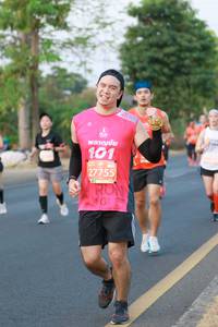 BIB: 101, 27755
                            <button type="button" onclick="openModal(12520468)" class="btn btn-primary btn-sm float-right btn-popup" data-toggle="modal" data-target=".modal-high-quality">
                        <i class="fas fa-shopping-cart"></i> Add to Cart
                    </button>
                                            <button type="button" onclick="isThisMe(12520468, true)" class="btn btn-success btn-sm float-right btn-popup btn-isme hidden" data-toggle="tooltip" data-placement="bottom" title="นี่คือรูปของคุณใช่ไหม คลิกที่นี่เพื่อเอาเข้าอัลบั้ม">
                        <i class="fas fa-plus"></i> Add to album
                    </button>
                    <button type="button" onclick="isThisMe(12520468, false)" class="btn btn-warning btn-sm float-right btn-popup btn-isnotme hidden">
                        <i class="fas fa-ban"></i> Remove from album
                    </button>