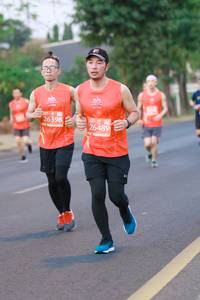 BIB: 26398, 26489
                            <button type="button" onclick="openModal(12500516)" class="btn btn-primary btn-sm float-right btn-popup" data-toggle="modal" data-target=".modal-high-quality">
                        <i class="fas fa-shopping-cart"></i> Add to Cart
                    </button>
                                            <button type="button" onclick="isThisMe(12500516, true)" class="btn btn-success btn-sm float-right btn-popup btn-isme hidden" data-toggle="tooltip" data-placement="bottom" title="นี่คือรูปของคุณใช่ไหม คลิกที่นี่เพื่อเอาเข้าอัลบั้ม">
                        <i class="fas fa-plus"></i> Add to album
                    </button>
                    <button type="button" onclick="isThisMe(12500516, false)" class="btn btn-warning btn-sm float-right btn-popup btn-isnotme hidden">
                        <i class="fas fa-ban"></i> Remove from album
                    </button>