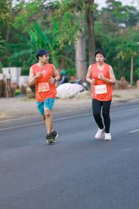 BIB: 27411, 29228
                            <button type="button" onclick="openModal(12498833)" class="btn btn-primary btn-sm float-right btn-popup" data-toggle="modal" data-target=".modal-high-quality">
                        <i class="fas fa-shopping-cart"></i> Add to Cart
                    </button>
                                            <button type="button" onclick="isThisMe(12498833, true)" class="btn btn-success btn-sm float-right btn-popup btn-isme hidden" data-toggle="tooltip" data-placement="bottom" title="นี่คือรูปของคุณใช่ไหม คลิกที่นี่เพื่อเอาเข้าอัลบั้ม">
                        <i class="fas fa-plus"></i> Add to album
                    </button>
                    <button type="button" onclick="isThisMe(12498833, false)" class="btn btn-warning btn-sm float-right btn-popup btn-isnotme hidden">
                        <i class="fas fa-ban"></i> Remove from album
                    </button>