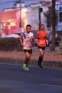 BIB: 25627, 20245
                            <button type="button" onclick="openModal(11065412)" class="btn btn-primary btn-sm float-right btn-popup" data-toggle="modal" data-target=".modal-high-quality">
                        <i class="fas fa-shopping-cart"></i> Add to Cart
                    </button>
                                            <button type="button" onclick="isThisMe(11065412, true)" class="btn btn-success btn-sm float-right btn-popup btn-isme hidden" data-toggle="tooltip" data-placement="bottom" title="นี่คือรูปของคุณใช่ไหม คลิกที่นี่เพื่อเอาเข้าอัลบั้ม">
                        <i class="fas fa-plus"></i> Add to album
                    </button>
                    <button type="button" onclick="isThisMe(11065412, false)" class="btn btn-warning btn-sm float-right btn-popup btn-isnotme hidden">
                        <i class="fas fa-ban"></i> Remove from album
                    </button>