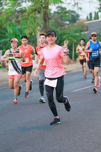 BIB: 40410, 28570
                            <button type="button" onclick="openModal(12505627)" class="btn btn-primary btn-sm float-right btn-popup" data-toggle="modal" data-target=".modal-high-quality">
                        <i class="fas fa-shopping-cart"></i> Add to Cart
                    </button>
                                            <button type="button" onclick="isThisMe(12505627, true)" class="btn btn-success btn-sm float-right btn-popup btn-isme hidden" data-toggle="tooltip" data-placement="bottom" title="นี่คือรูปของคุณใช่ไหม คลิกที่นี่เพื่อเอาเข้าอัลบั้ม">
                        <i class="fas fa-plus"></i> Add to album
                    </button>
                    <button type="button" onclick="isThisMe(12505627, false)" class="btn btn-warning btn-sm float-right btn-popup btn-isnotme hidden">
                        <i class="fas fa-ban"></i> Remove from album
                    </button>